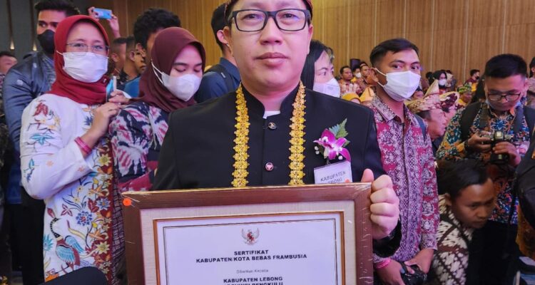 Rachman SKM.MS,i