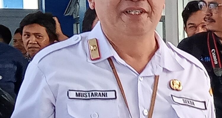 Sekdakab Lebong Drs H.Mustarani Abidin SH.M.Si