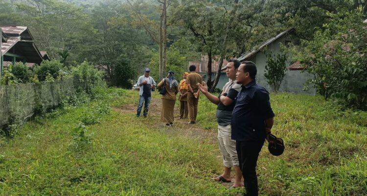 Ketua DPRD Lebong Carles Ronsen Sidak Ke UPTD BPT Ladang Palembang