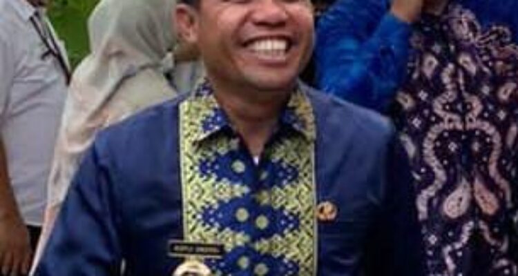 Bupati Lebong Kopli Ansori