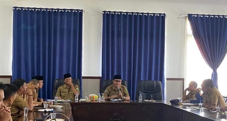 Sekdakab Lebong Mustarani Abidin Sa'at Memimpin Rakor persiapan Idul Adha