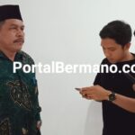 Diretur PDAM Lebong Sa'at memberikan keterangan kepada awak Media