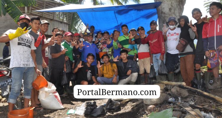 Bupati Lebong Kopli Ansori bersama masyarakat lakukan gerakan pengendalian hama Tikus