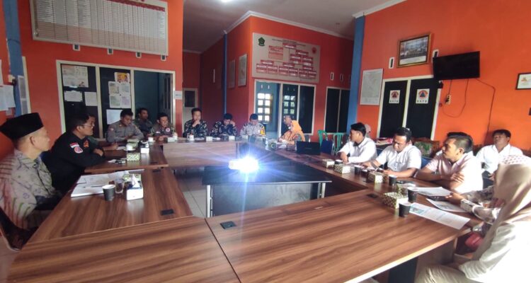 Suasana Rapat persiapan pembentuk Desatana Desa Nangai Amen kec.Lebong Utara