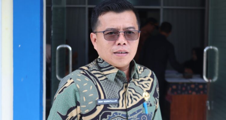 Benny Qudratullaah PLt kepala BKPSDM Lebong