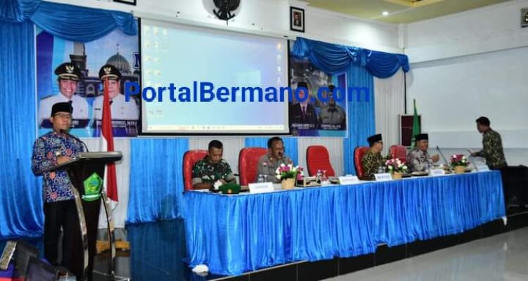 Bupati Lebong Kopli Ansori