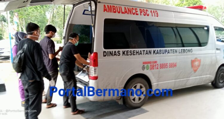 Respon Cepat Pemkab Lebong,PSC 119 Dinkes Jemput  Warga yang Sakit