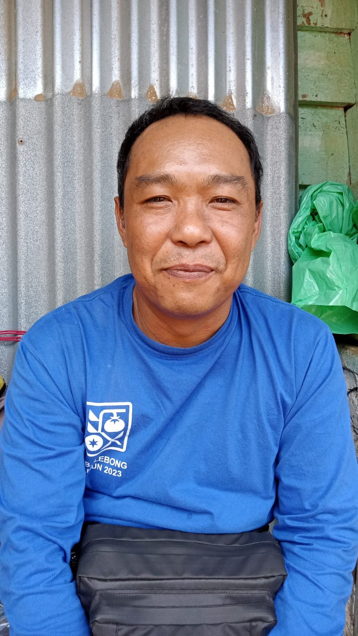 Hendri Yansen S.Sos Pjs Kades Suka Negeri Topos