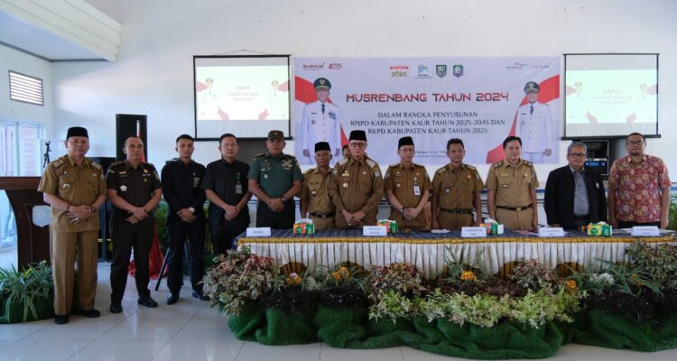 Foto Bersama Musrembangkab Kaur