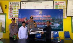 Polres Kaur Peduli Stunting - Penyerahan Bantuan Sosial