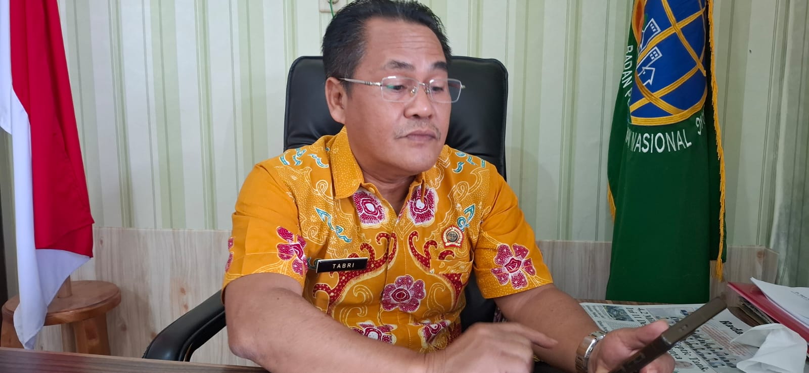 Kepala kantor Pertanhan Kabupaten Lebong Tabri.SoS.,ST